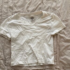 Aritzia White Short Sleeve Tee